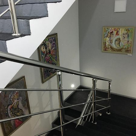 Jules Verne Hostel Tasken Kültér fotó