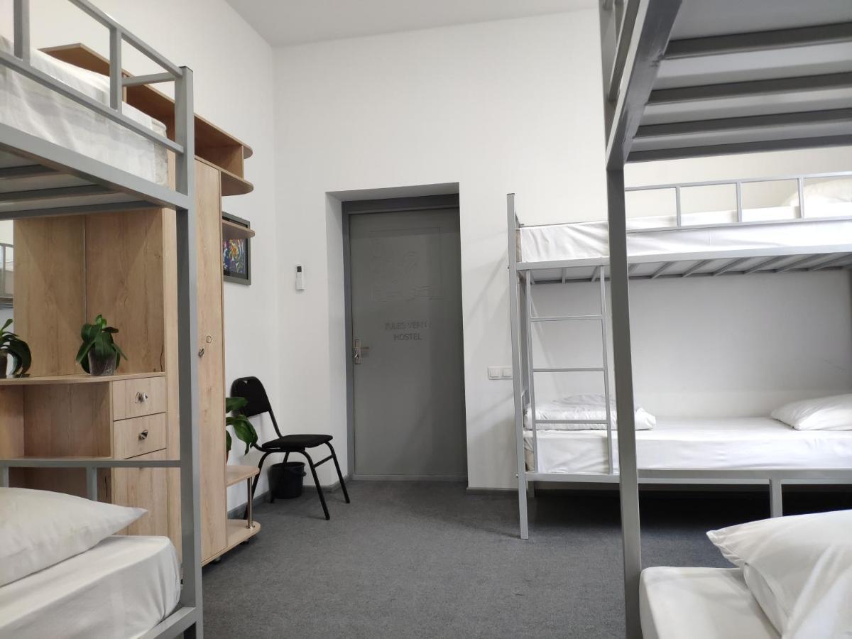 Jules Verne Hostel Tasken Kültér fotó