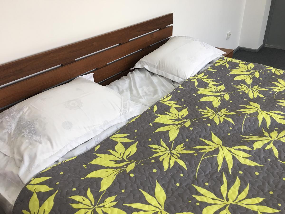 Jules Verne Hostel Tasken Kültér fotó