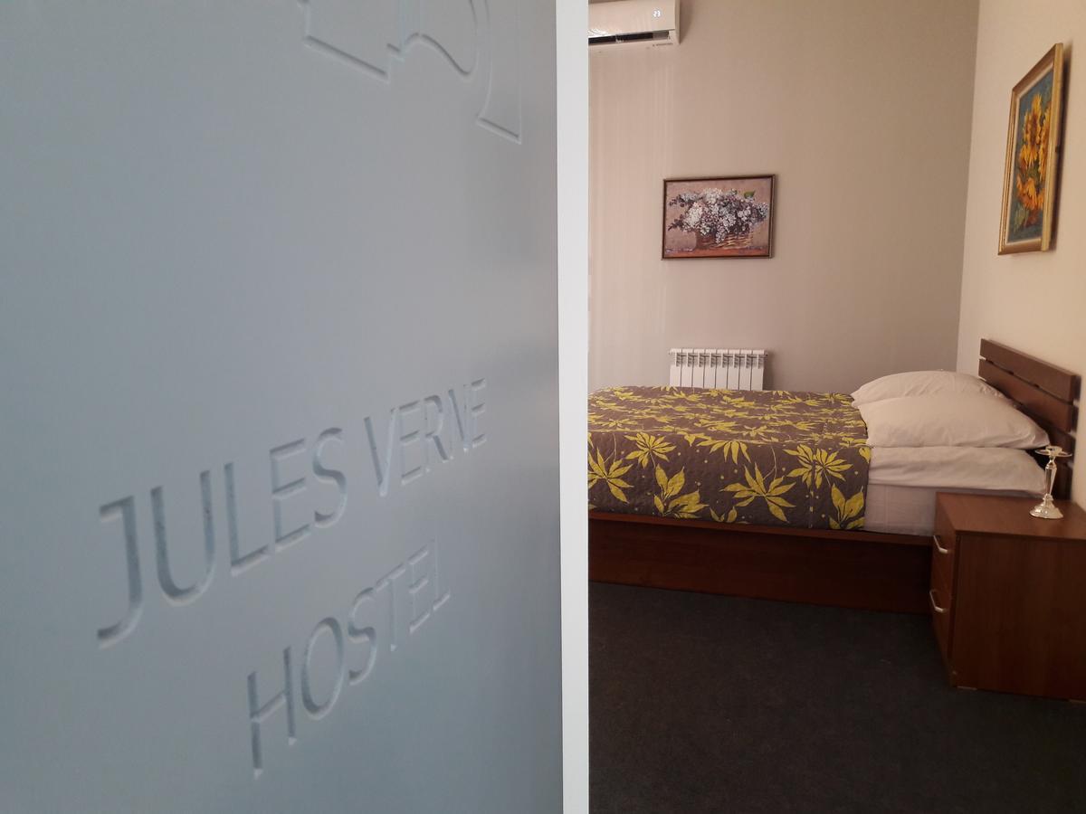 Jules Verne Hostel Tasken Kültér fotó