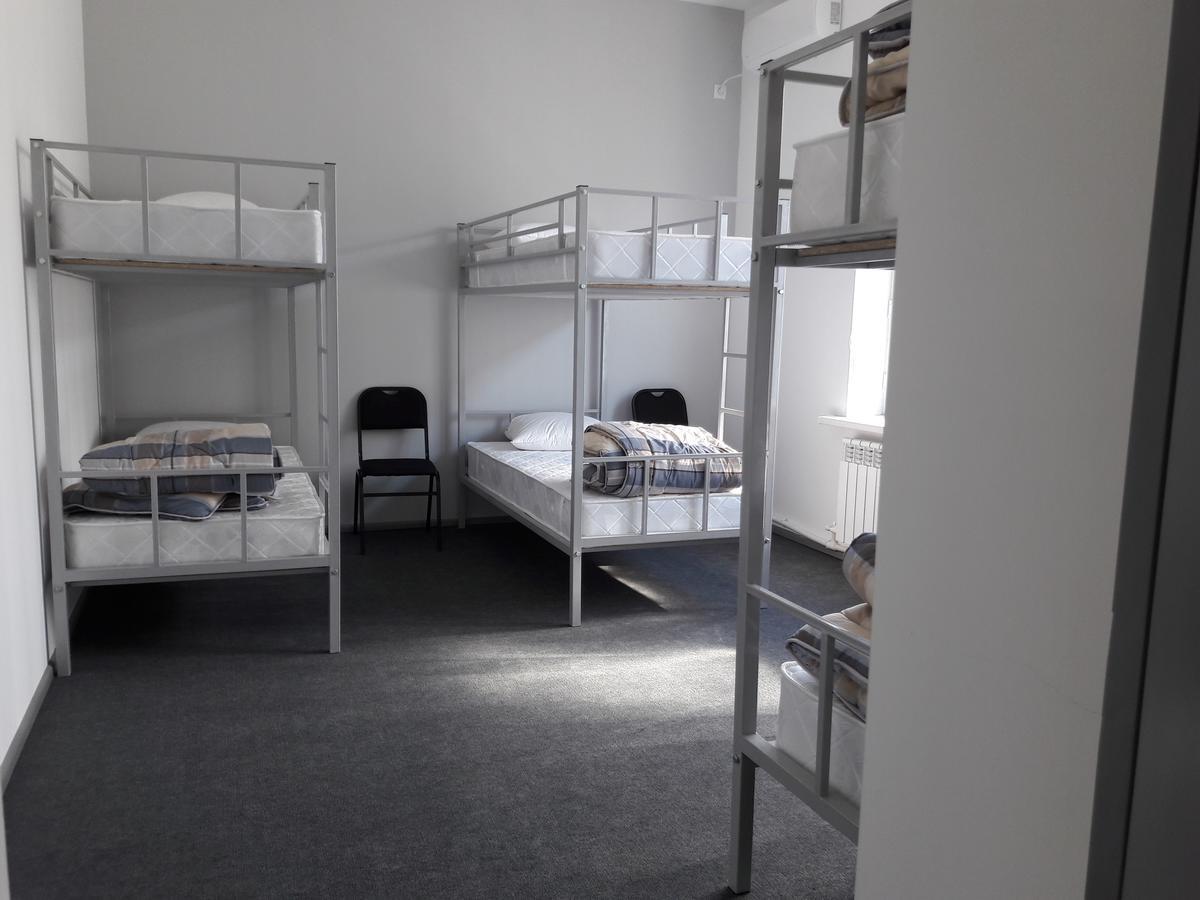 Jules Verne Hostel Tasken Kültér fotó