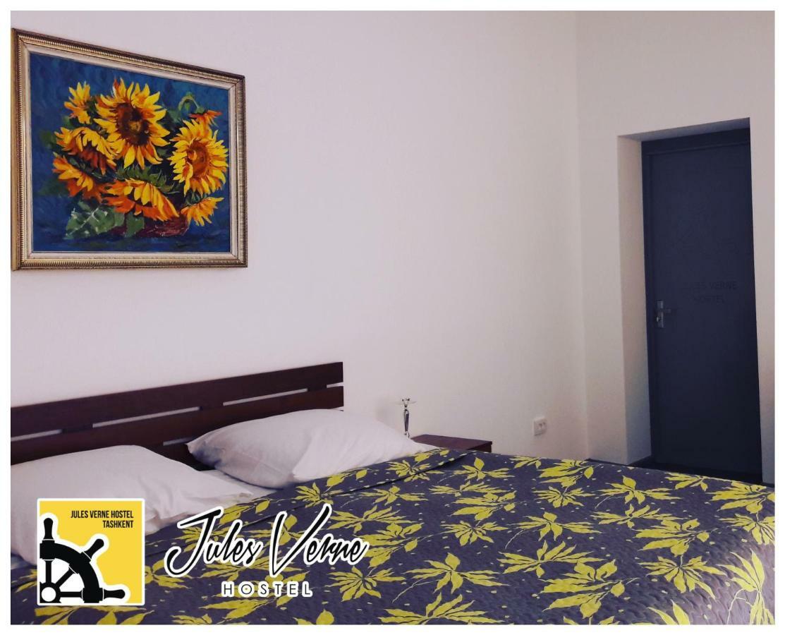 Jules Verne Hostel Tasken Kültér fotó