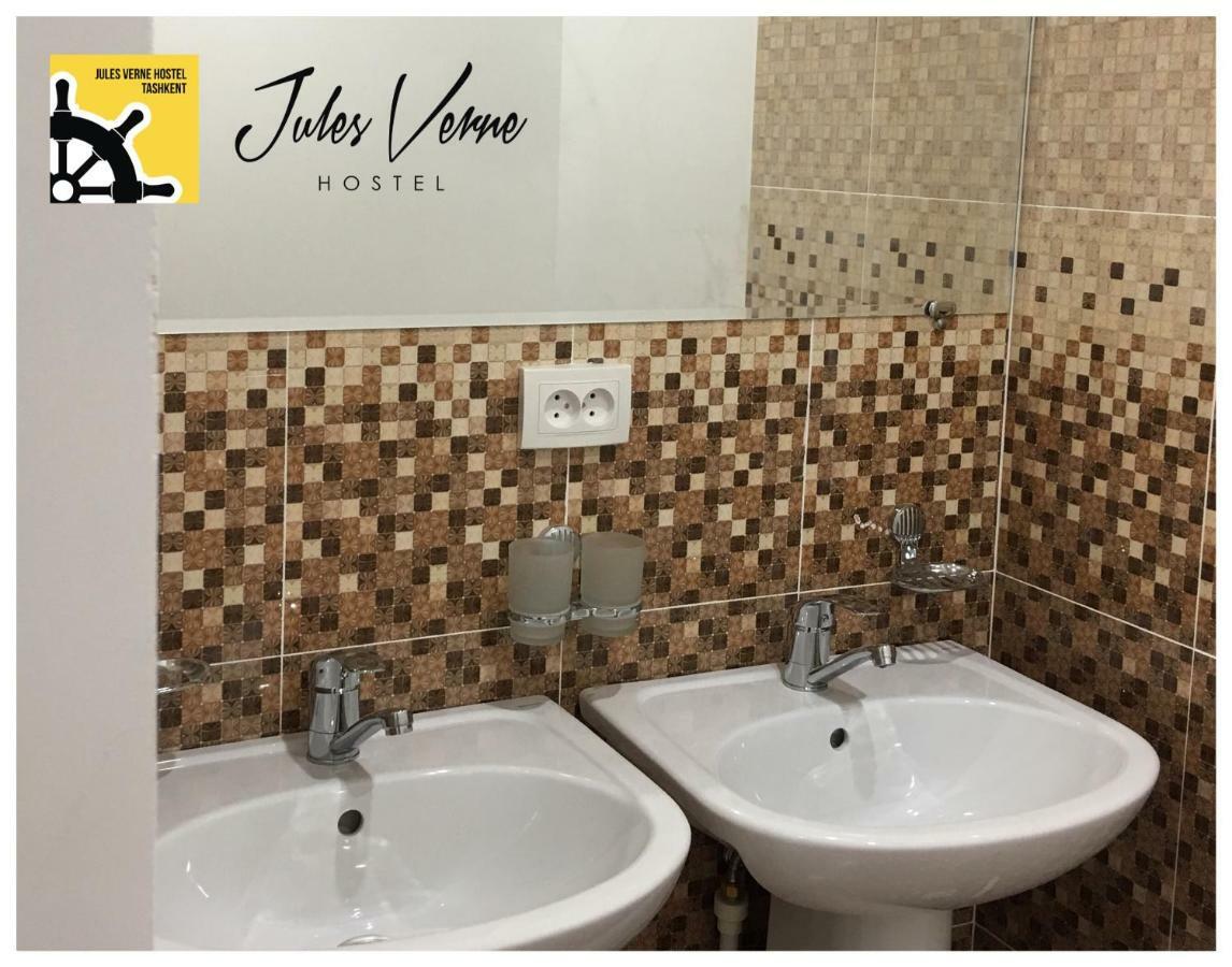 Jules Verne Hostel Tasken Kültér fotó